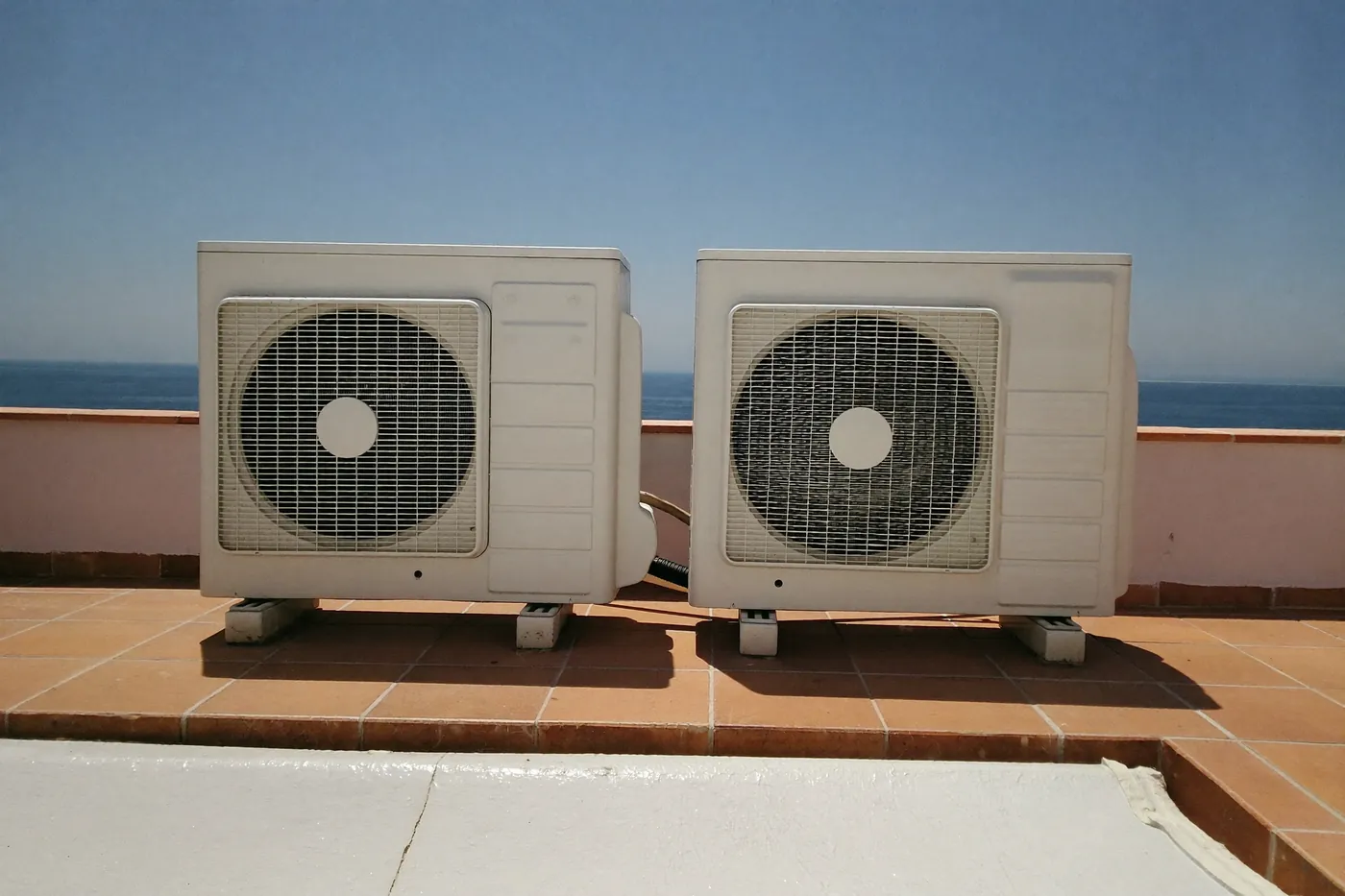 Roof terrace, 41° in the shade